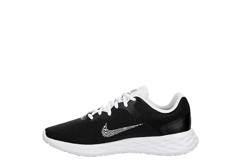 Nike Womens Revolution 6 Running Shoe - Black 4 Nike Womens Revolution 6 Running Shoe - Black - Image 4